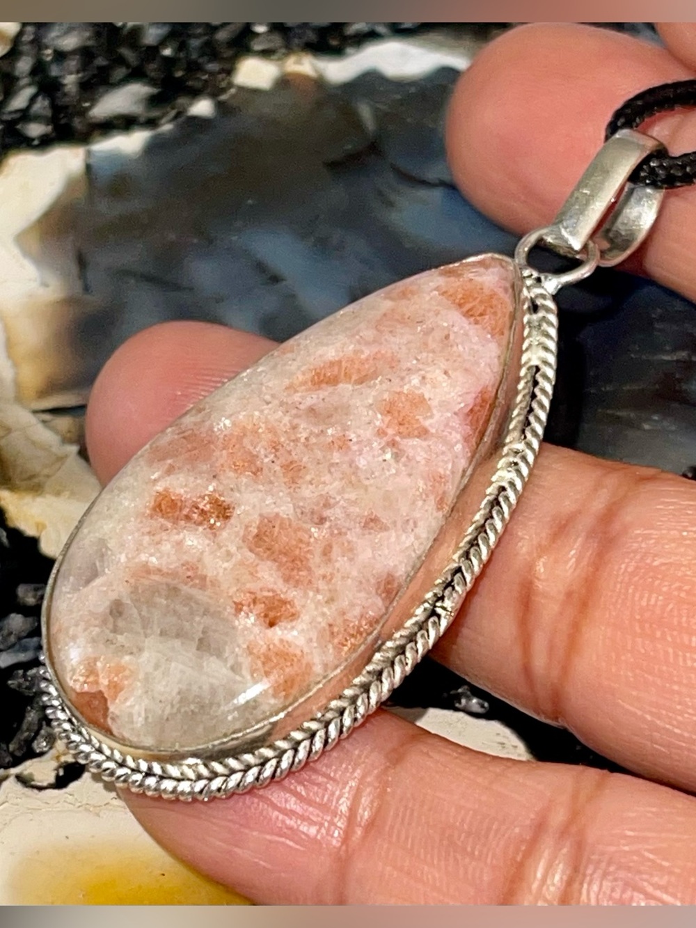 Beautiful Sunstone Pendant 2 1/4”